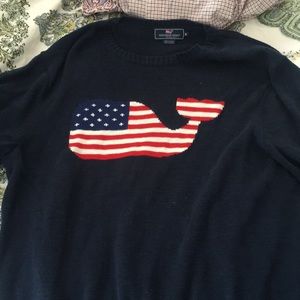 Vineyard vines sweater